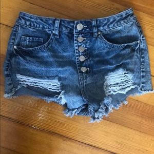 refuge distressed jean shorts